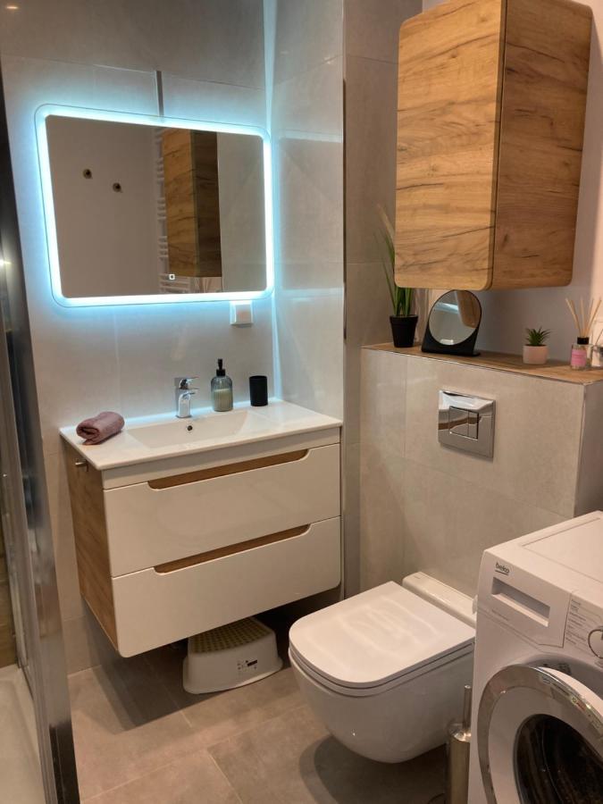 Nowy Apartament Świnoujście Exterior foto